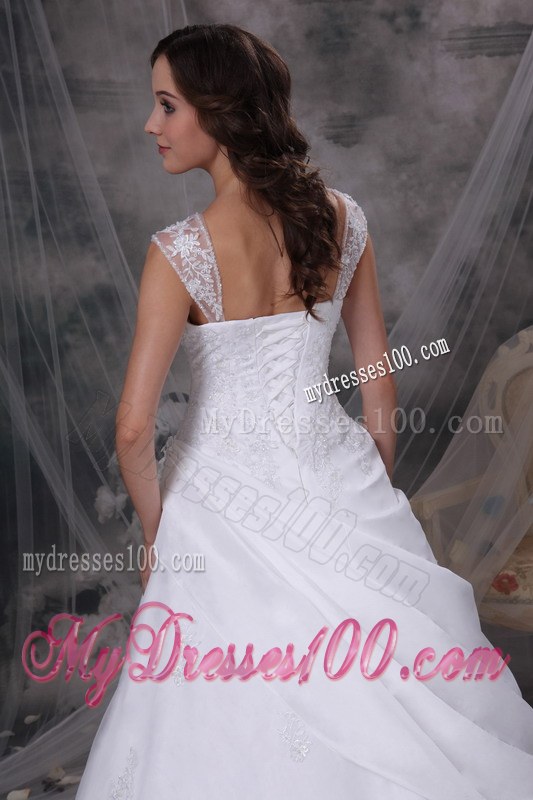 White Square Court Train Elegant Wedding Dresses with Embroidery